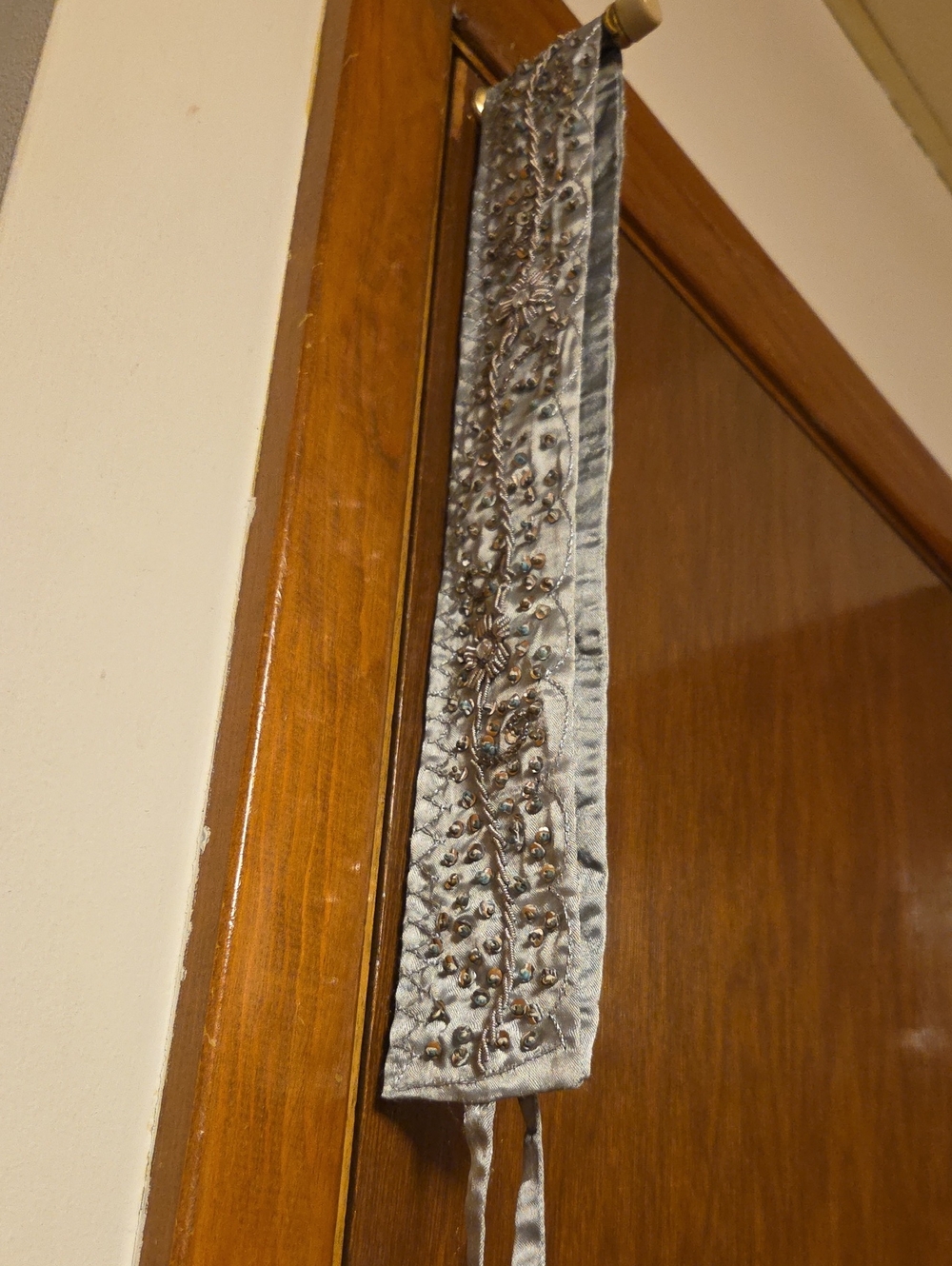 Embellished Silver Velvet Belt